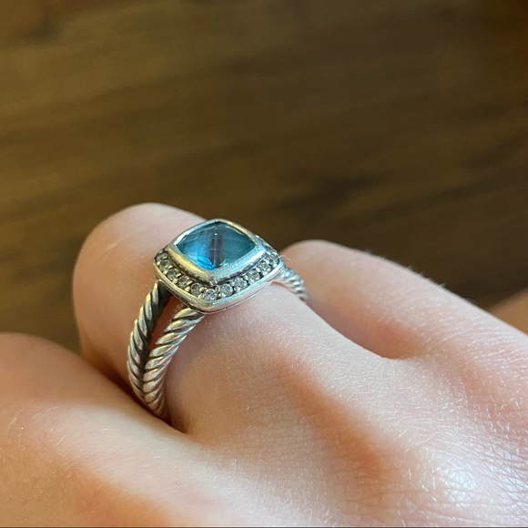 DAVID YURMAN Petite Albion Ring with Blue Topaz and Diamonds - Picture 4 of 7